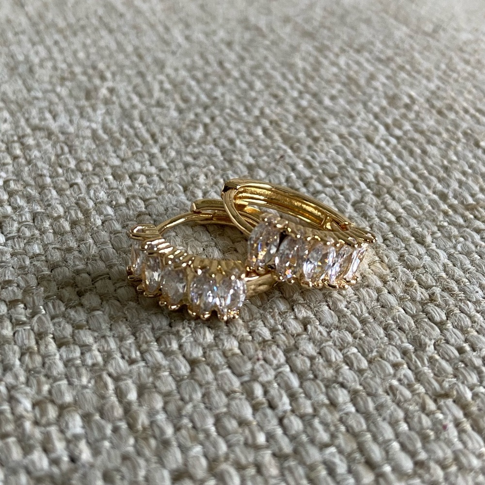 Elegant Gold and Zirconia Huggie Hoops!